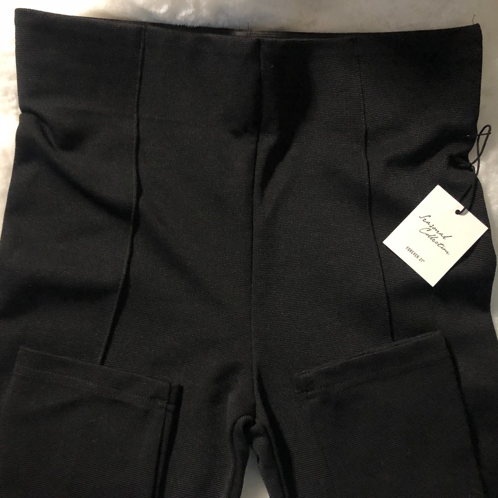 Forever 21 Black Skinny Pants *never worn*